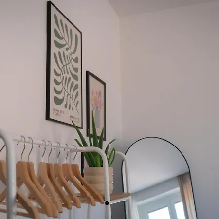 White Noise - Private * コモ