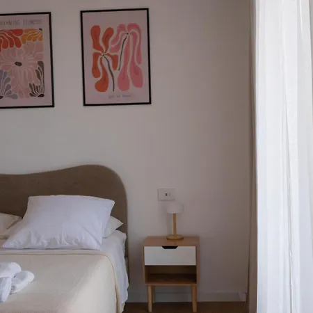 White Noise - Private