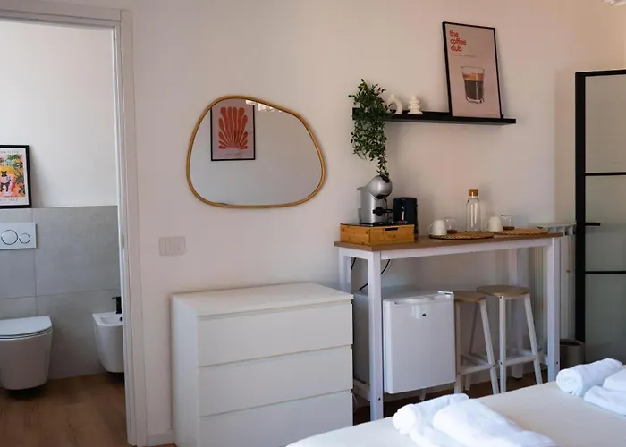 White Noise - Private Habitación en casa particular Como
