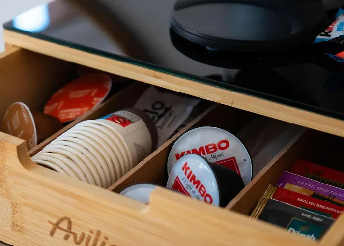 White Noise - Private コモ